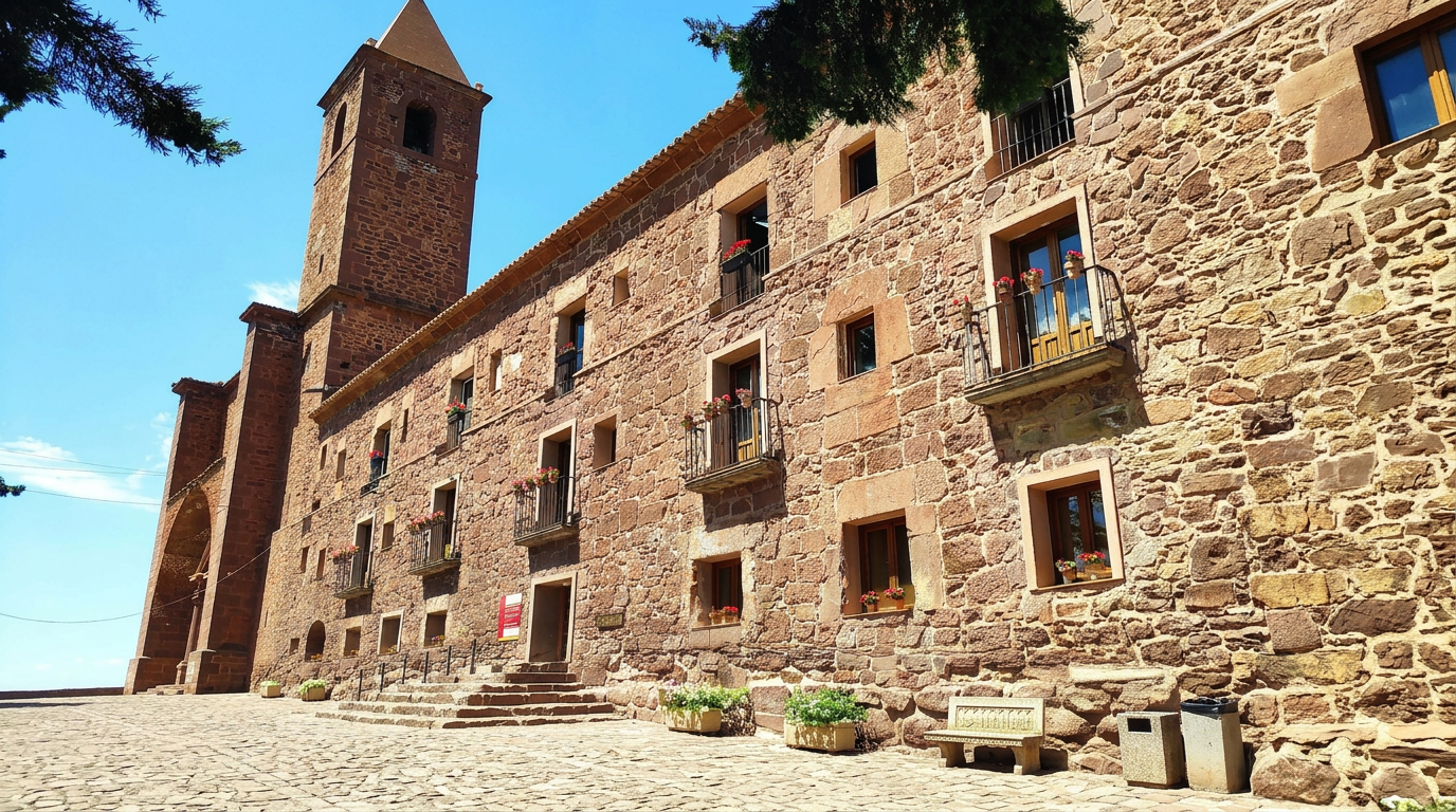 Convento de Gotor al atardecer